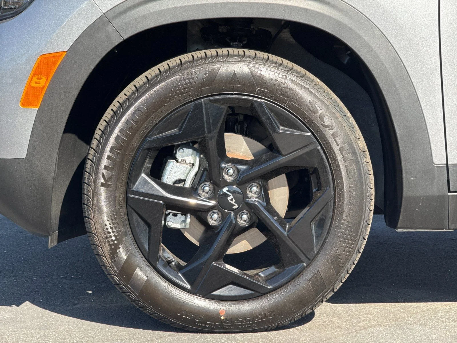 New 2026 Gray Kia EX image 33