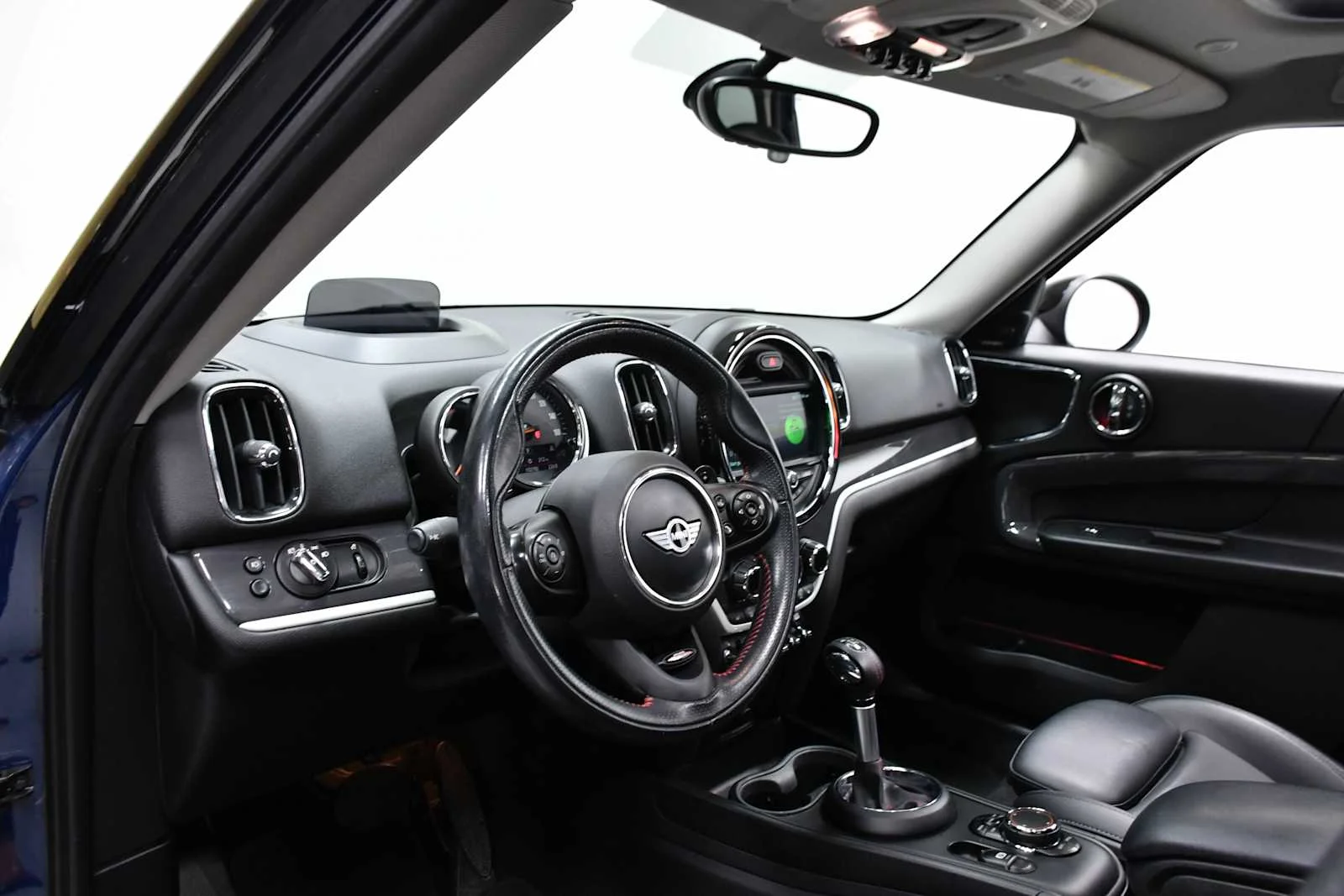 Used 2018 Island Blue Metallic MINI Cooper S image 15