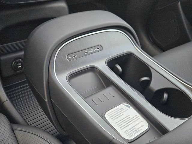 New 2026 Blue Hyundai SEL FWD image 15