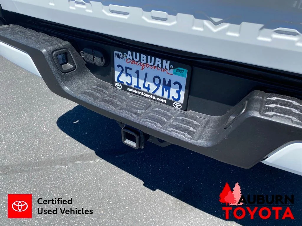 Certified Used 2022 Ice Cap Toyota SR image 10
