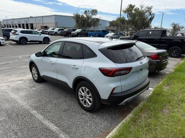 Used 2025 Silver Metallic Ford Active image 9