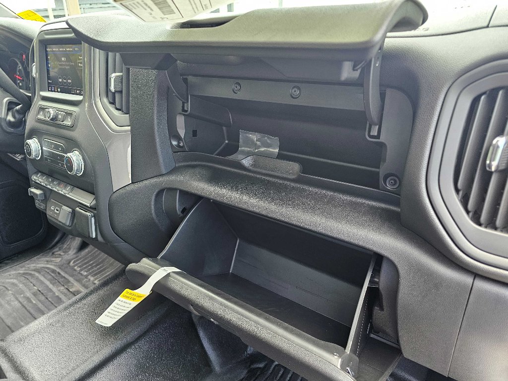 2025 GMC Sierra 2500HD Pro - Photo 25