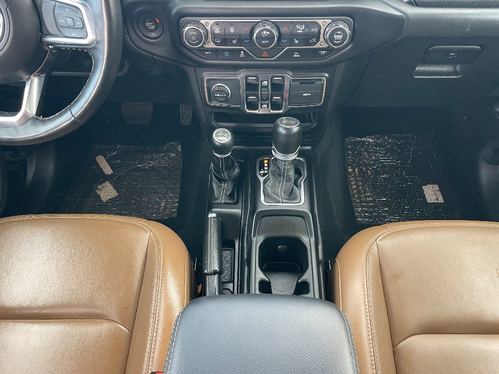 Used 2023 Black Clearcoat Jeep Sahara image 10