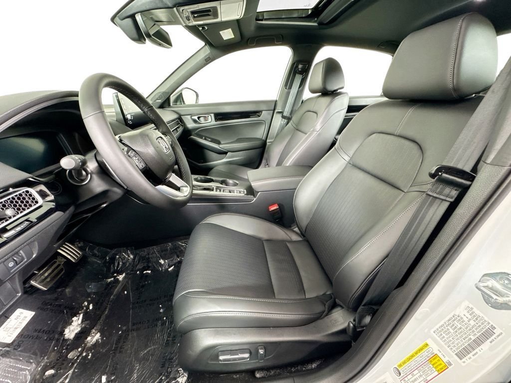 2026 Honda Civic Sport Touring - Photo 6