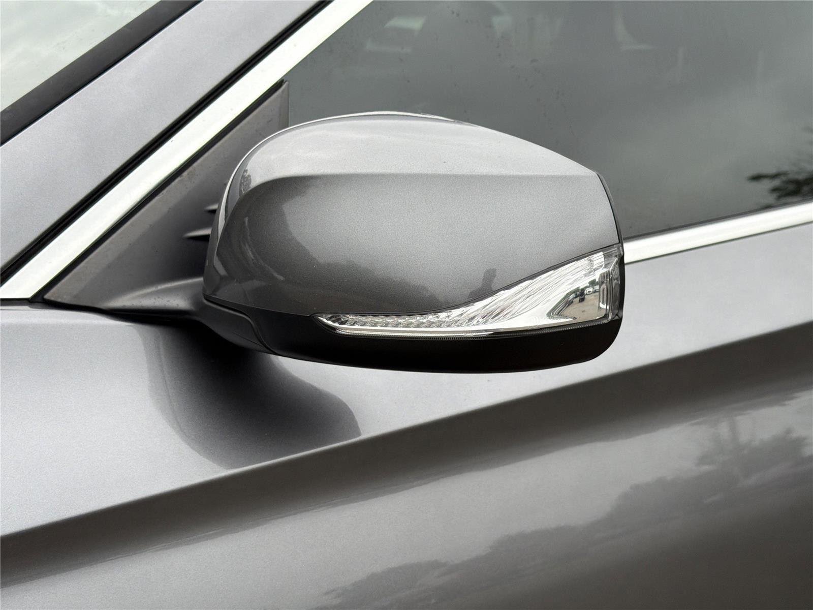Used 2024 Graphite Shadow INFINITI LUXE image 35
