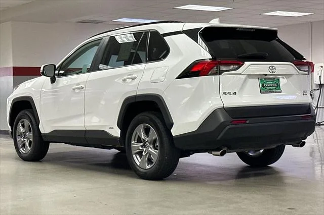 Certified Used 2025 ICE CAP Toyota  image 6