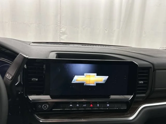 2026 Chevrolet Silverado 1500 LT - Photo 9