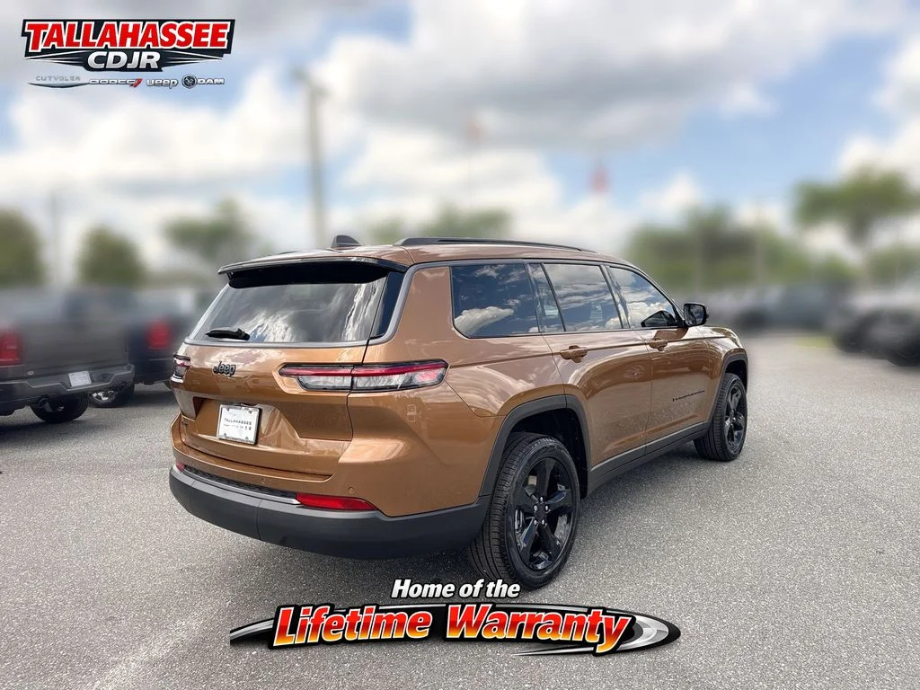 New 2026 Copper Shino Metallic Clear-Coat Exterior Paint Jeep Limited image 3