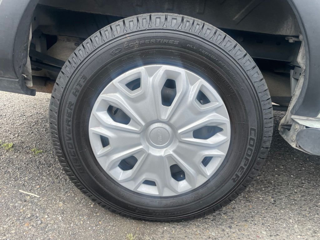 Used 2019 Oxford White Ford Base image 24
