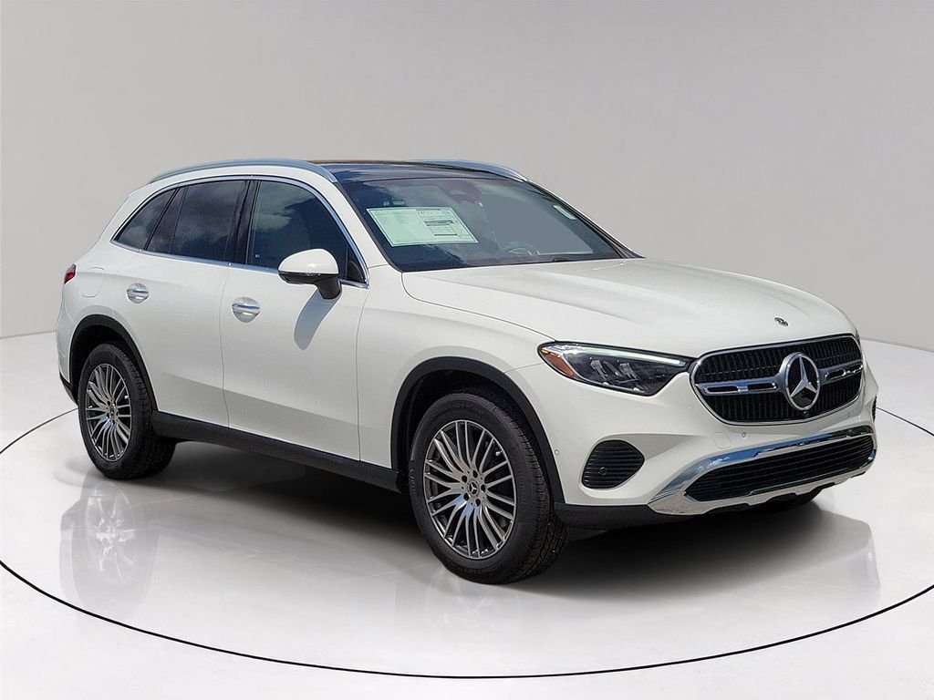 New 2026 White Mercedes-Benz GLC 300 image 1