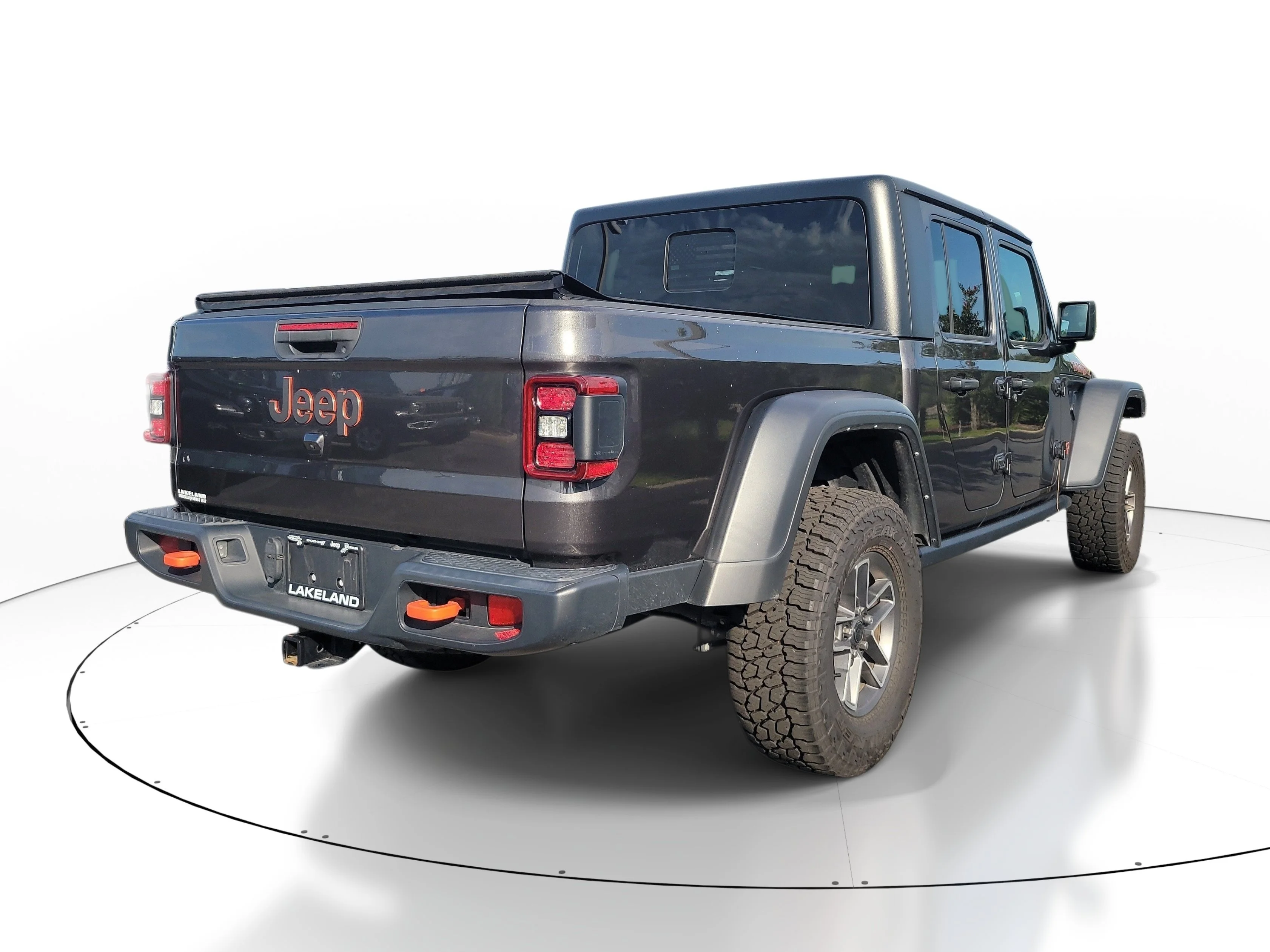 Used 2024 Granite Crystal Metallic Clearcoat Jeep Mojave image 4