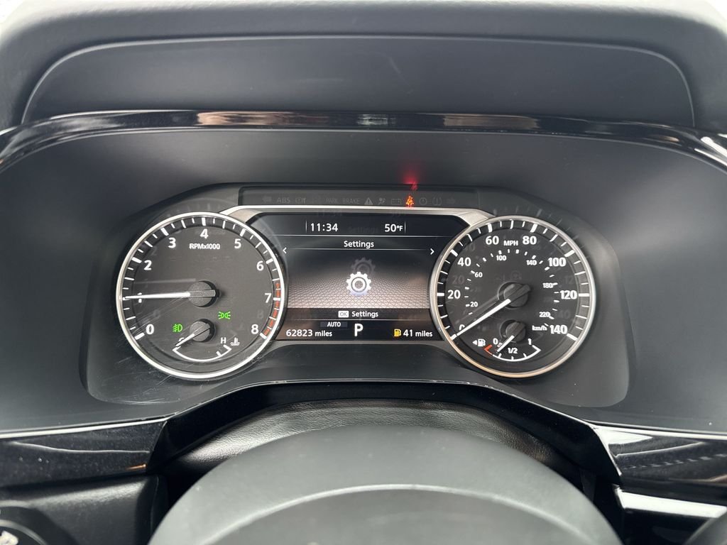 Used 2022 Red Nissan SL image 16
