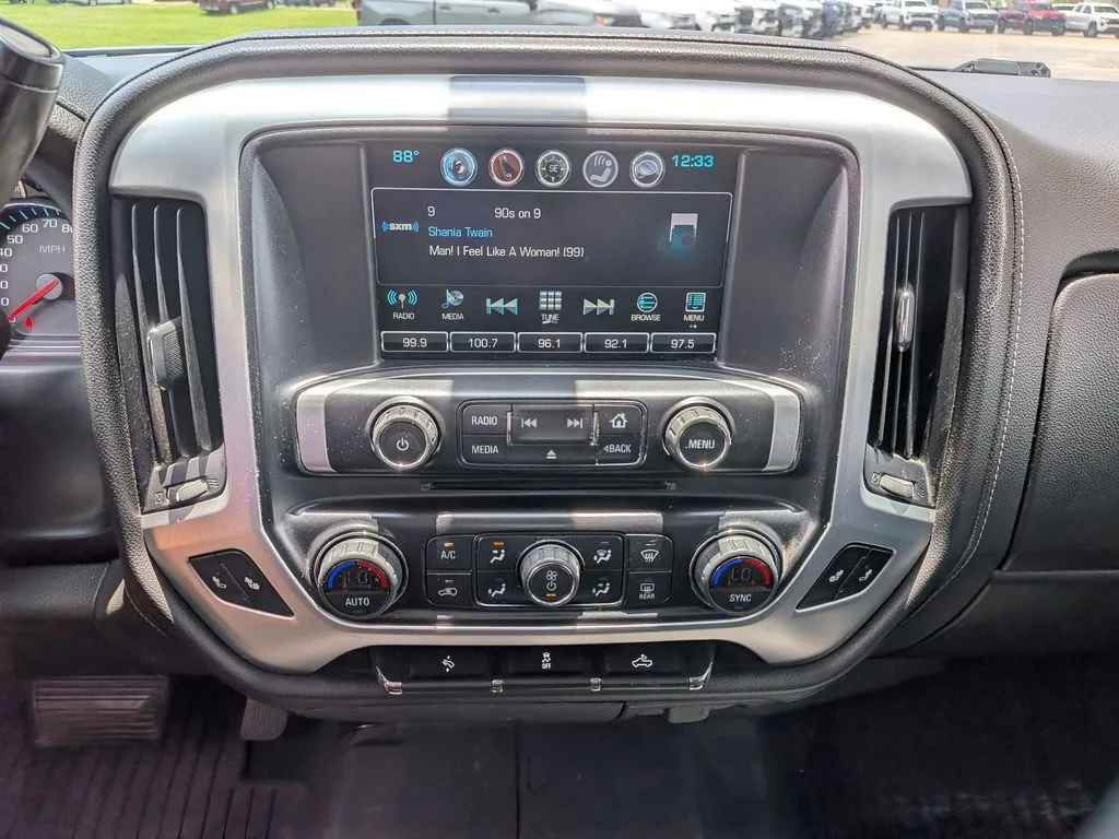 Used 2018 Black GMC SLT image 16