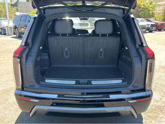 2027 Cadillac VISTIQ Sport - Photo 31