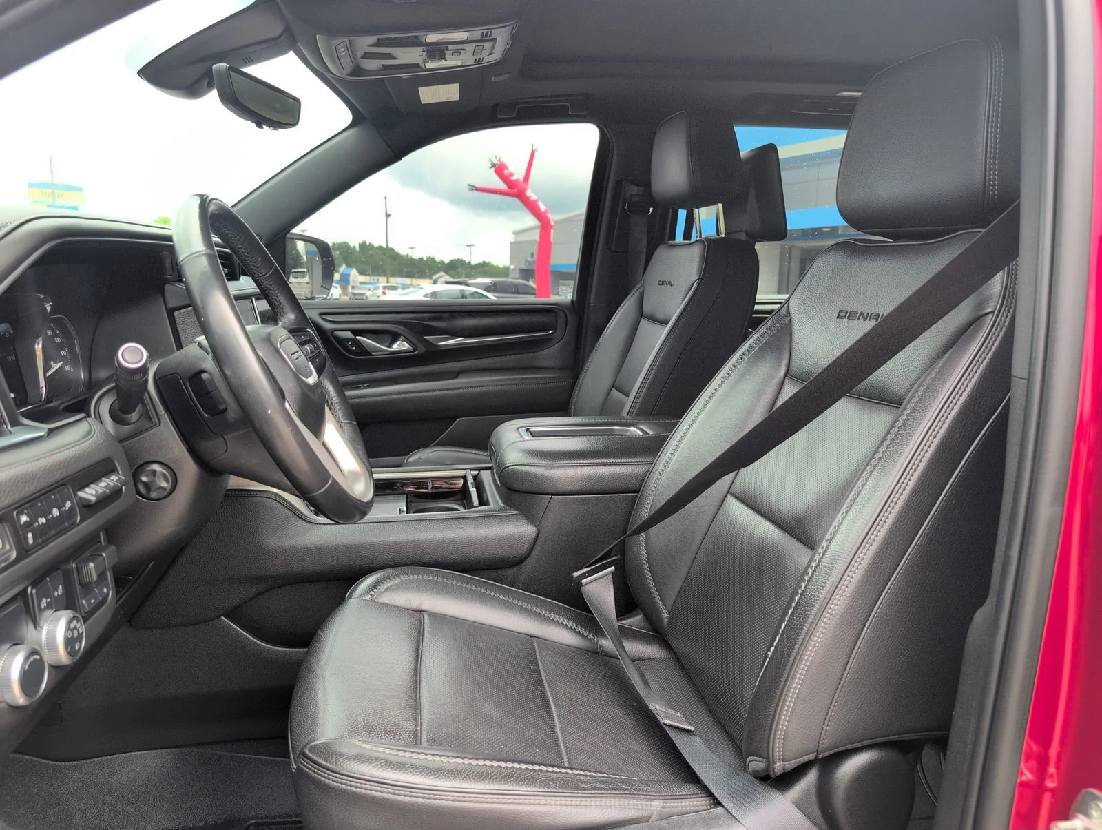 Used 2021 CAYENNE RED TINTCOAT GMC Denali image 13