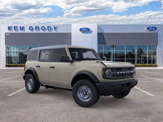 2026 Ford Bronco Base