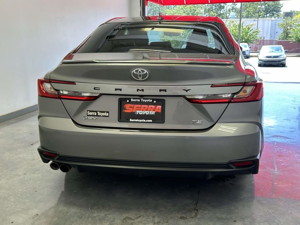 Certified Used 2025  Toyota SE image 4