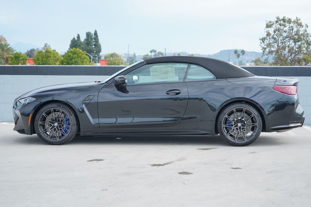 New 2027 Black Sapphire Metallic BMW Competition image 6
