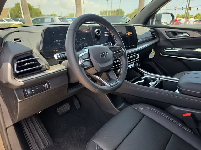 New 2026 Mosaic Black Metallic Chevrolet LT image 16
