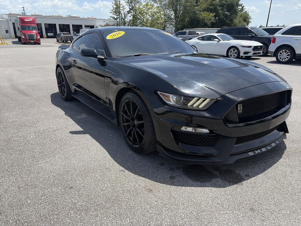 Used 2016 Black Ford Shelby GT350 image 9