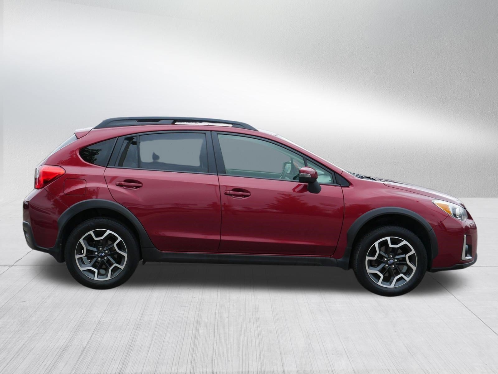 Used 2017 Venetian Red Pearl Subaru Limited image 8