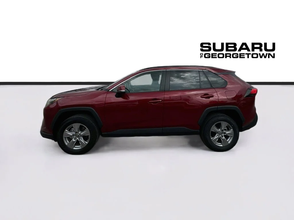 Used 2025 Red Toyota XLE image 4
