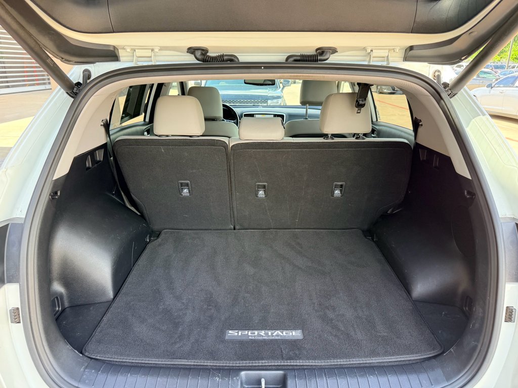 Used 2020 Snow White Pearl Kia EX image 29