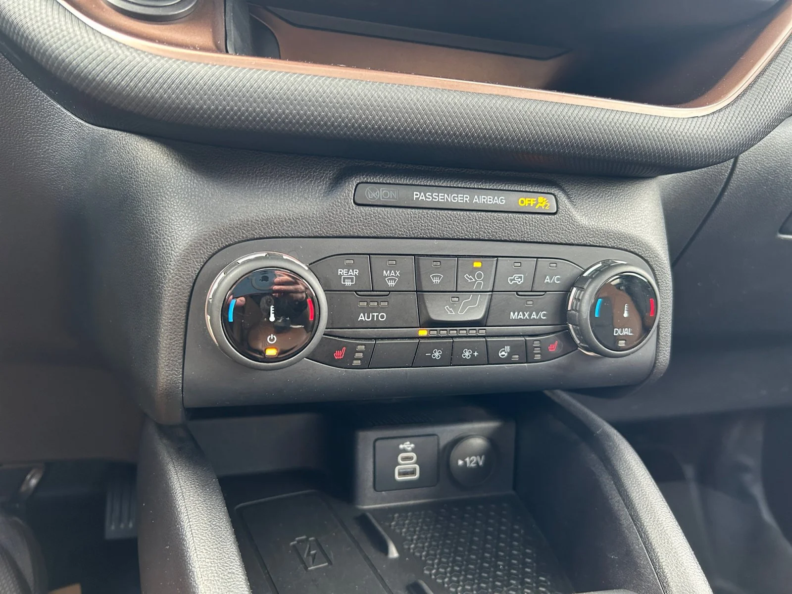 Used 2024 GRAY Ford BADLANDS image 22