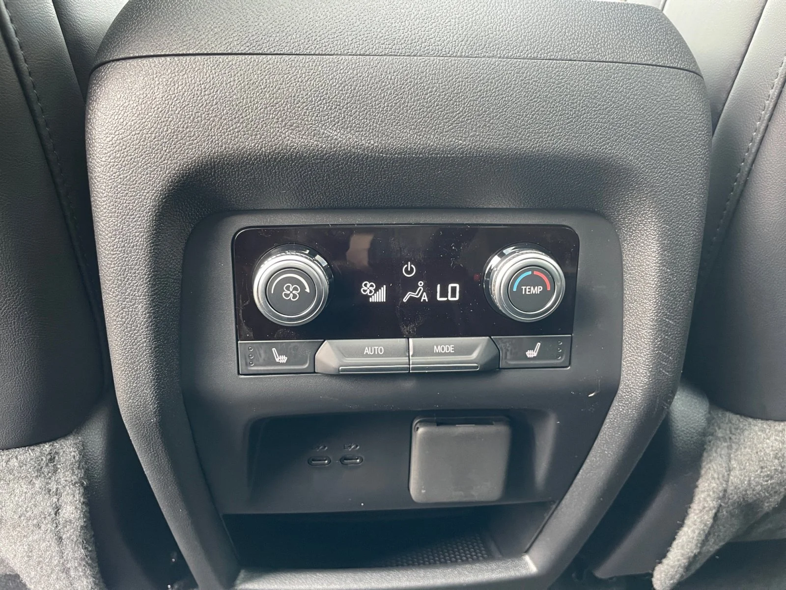 New 2027 Sterling Metallic GMC AT4 AWD image 20