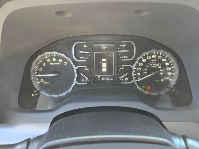 Used 2019 Red Toyota SR5 image 35