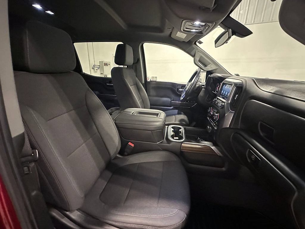 Used 2022 Cherry Red Tintcoat Chevrolet RST image 25