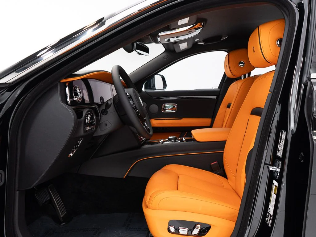 New 2027 Black Diamond Rolls-Royce  image 15
