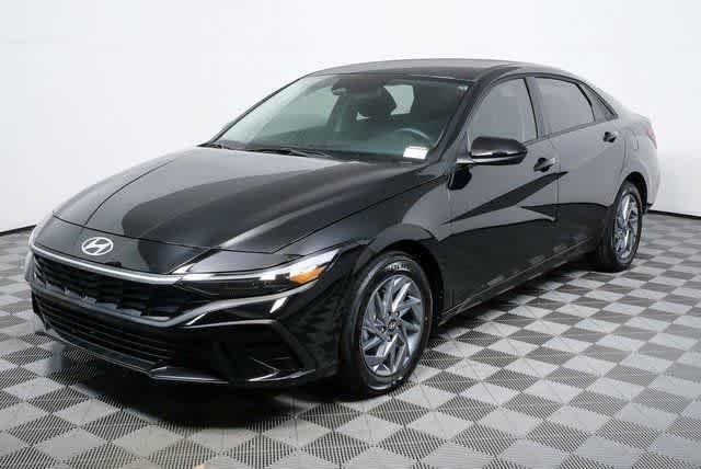 New 2026 Abyss Black Hyundai Blue image 8