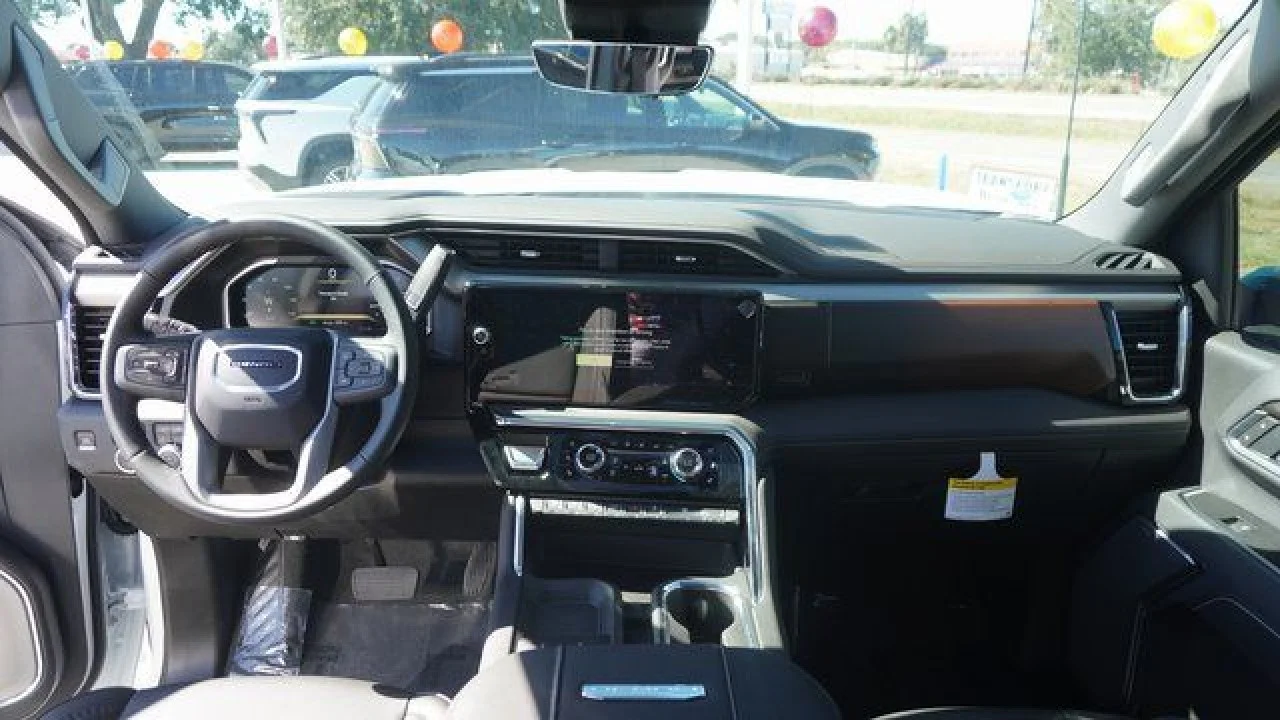 2026 GMC Sierra 3500HD Denali - Photo 25