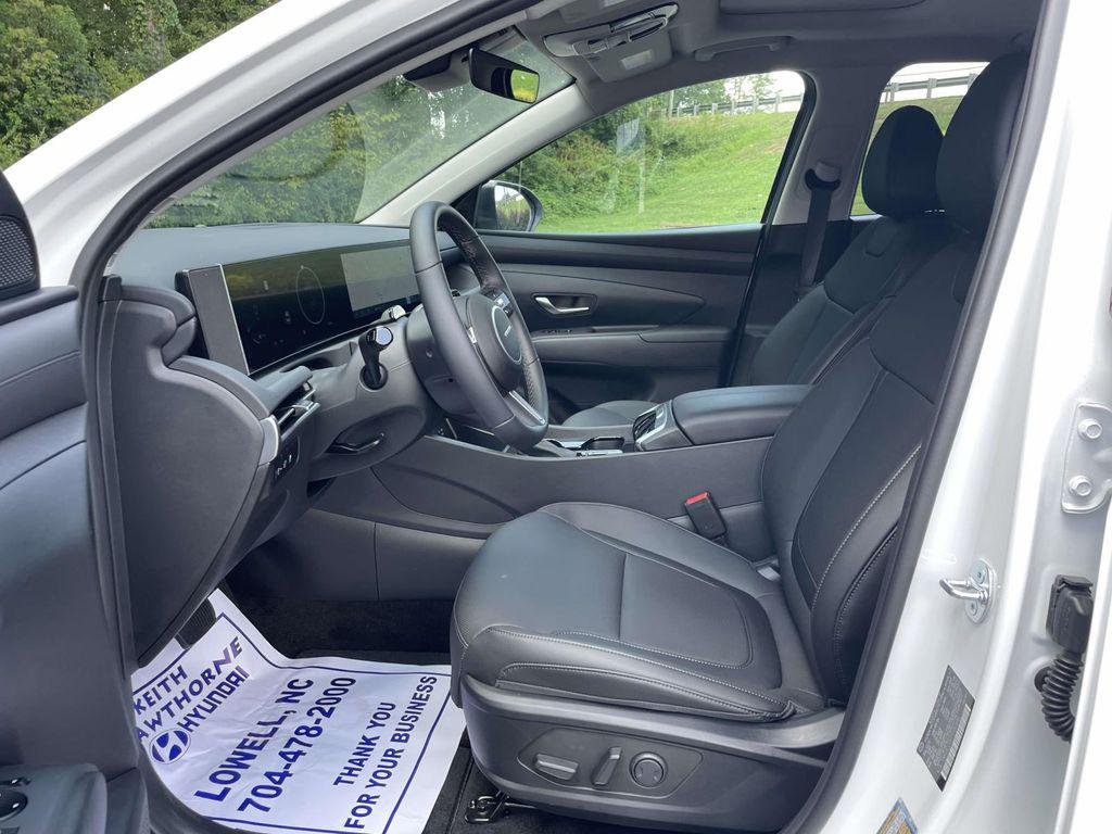 New 2026 White Hyundai SEL Premium AWD image 18