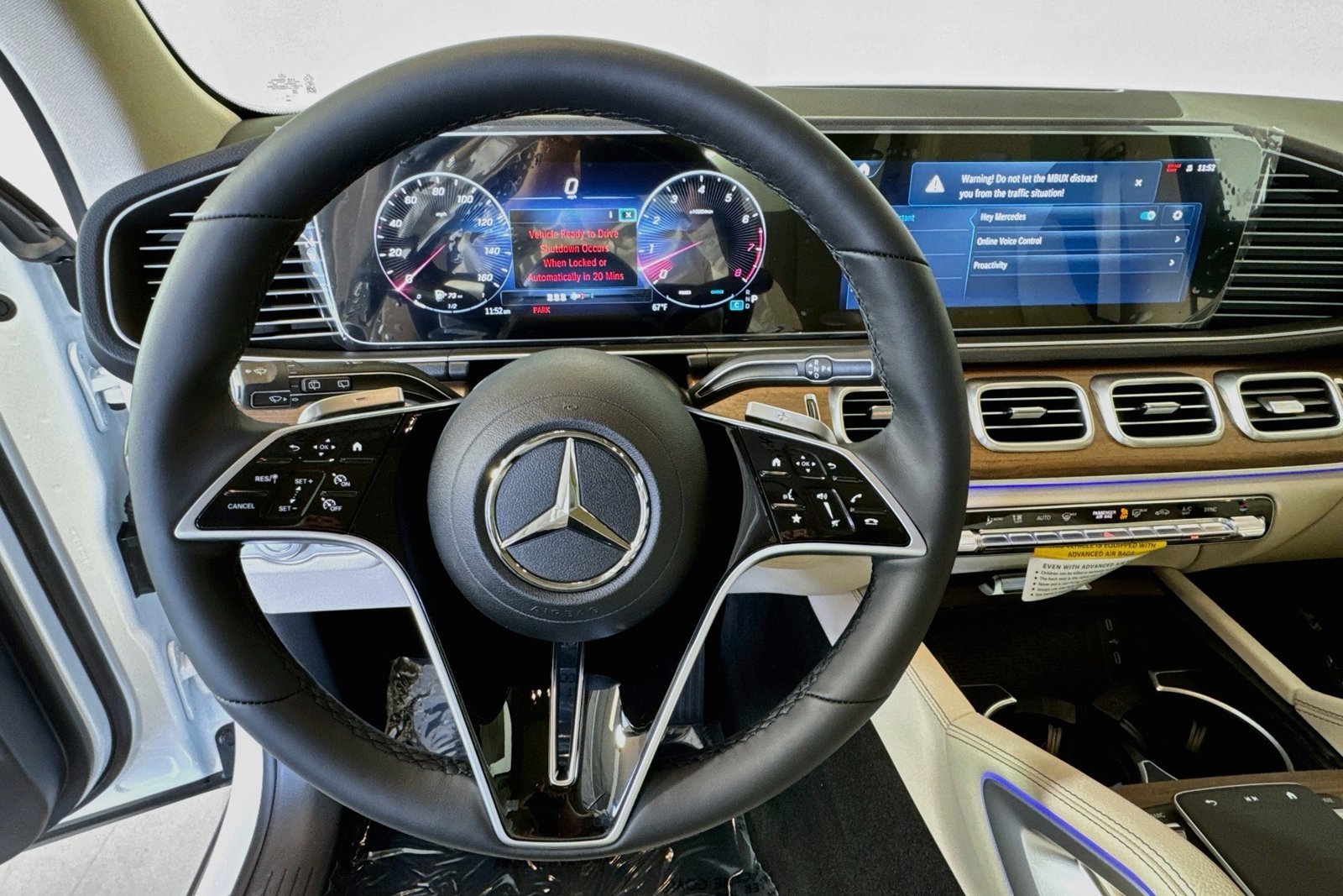 New 2026 Polar White Mercedes-Benz GLE 450 image 11