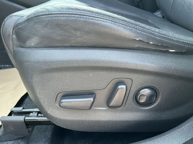 Used 2017 Silver Hyundai Limited image 16