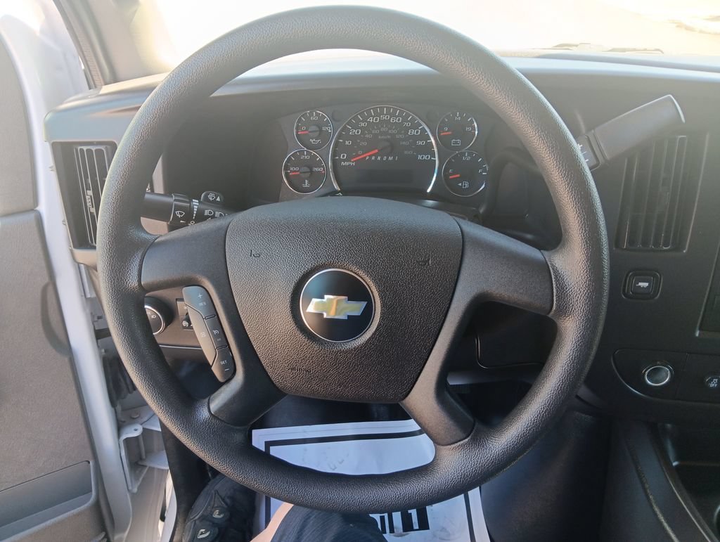 Used 2024 Summit White Chevrolet WT image 14
