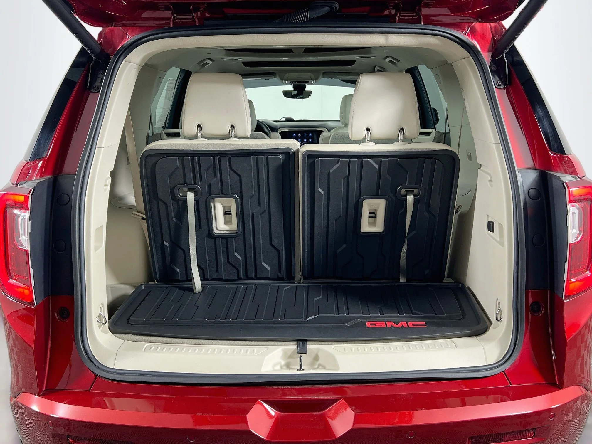 Used 2023 Volcanic Red Tintcoat GMC DENALI image 27