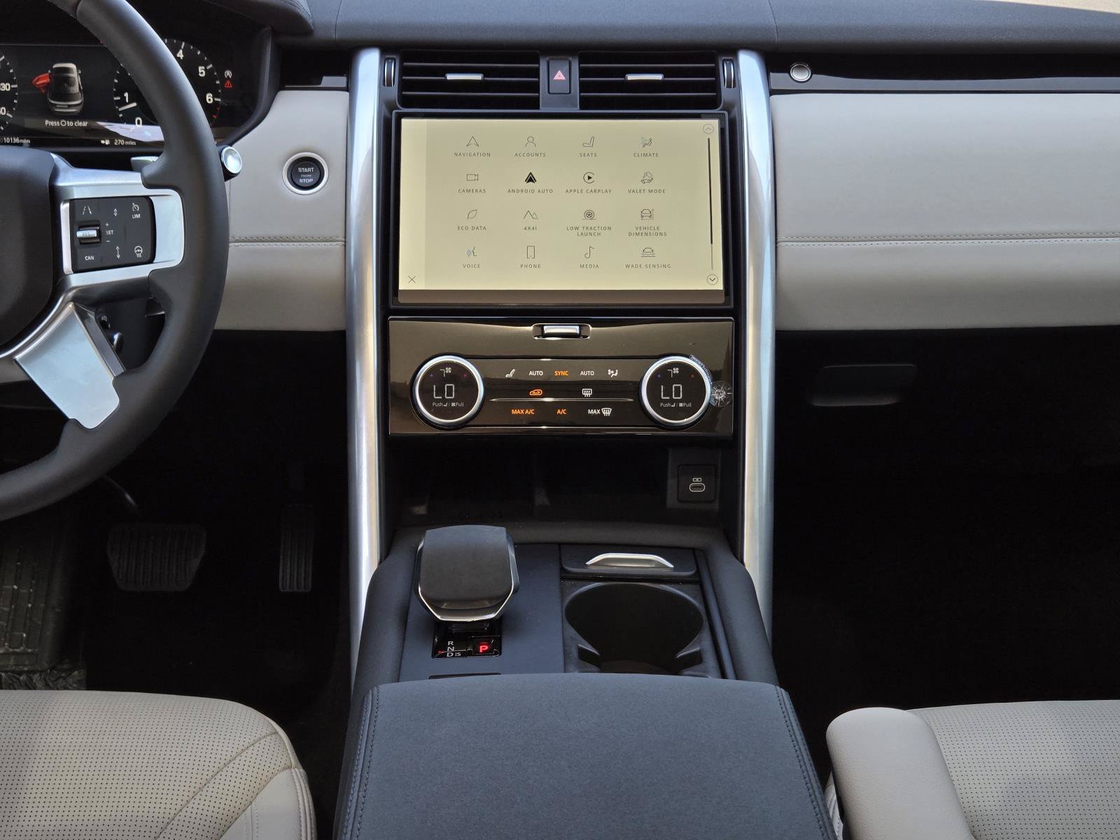 Used 2025 Black Land Rover S image 37