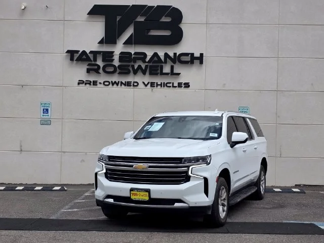 Used 2022 White Chevrolet LT image 2