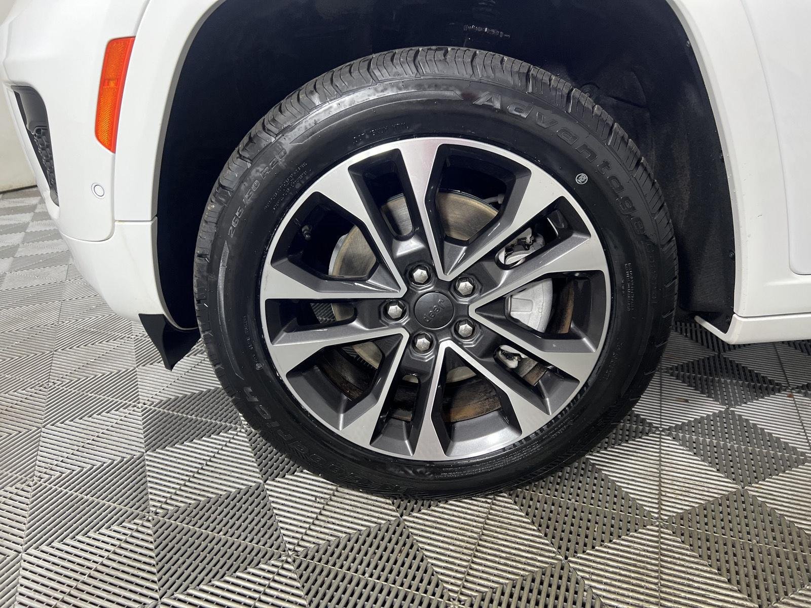 Used 2021 Bright White Clearcoat Jeep Overland image 34