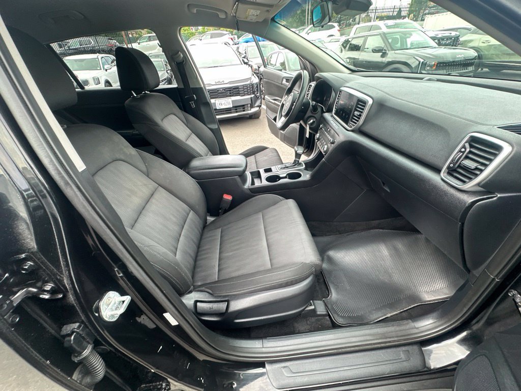 Certified Used 2022 Red Kia LX image 33