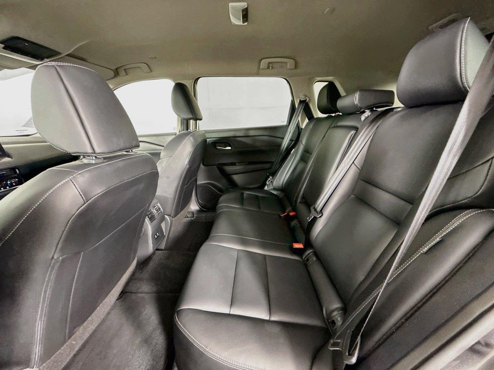 Used 2026 Gun Metallic Nissan SL image 26