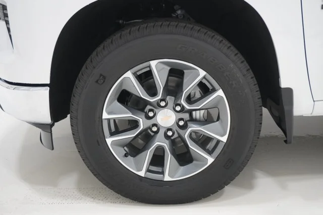 2026 Chevrolet Silverado 1500 LT - Photo 11