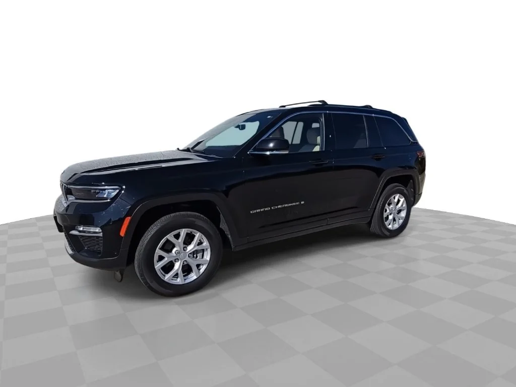 Certified Used 2023 Black Jeep Limited image 4