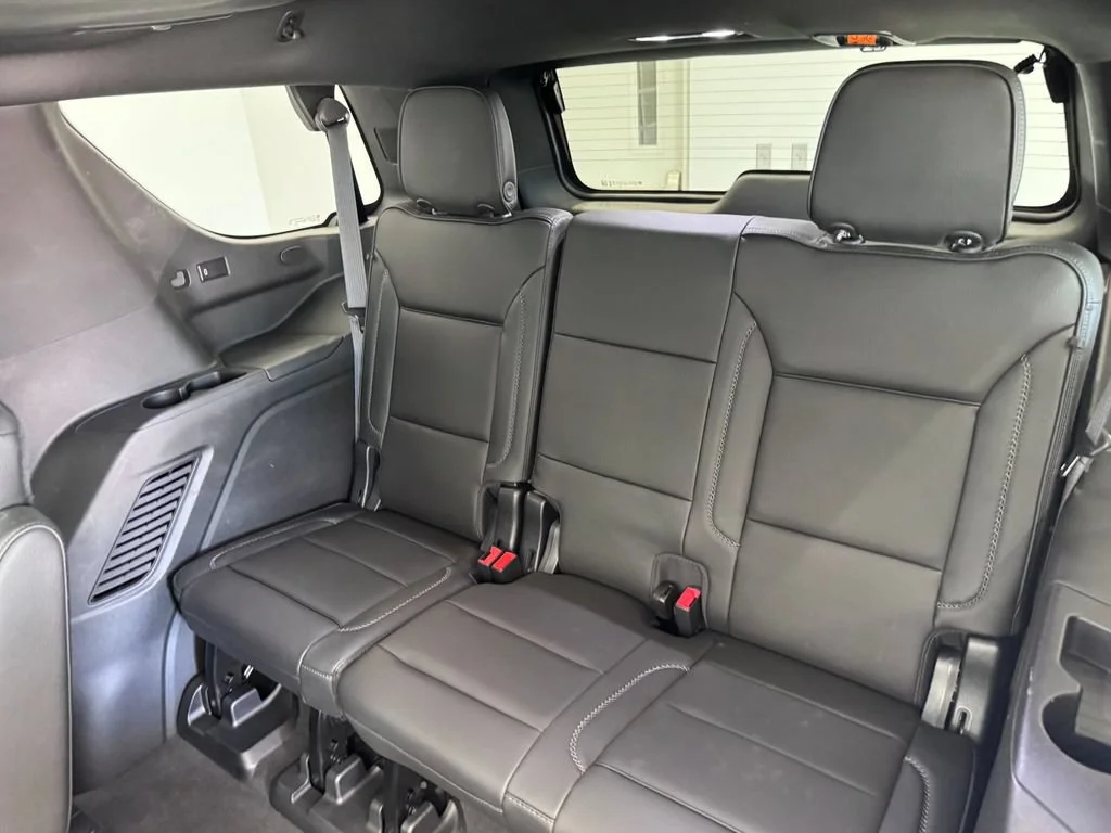 2023 GMC Yukon Denali - Photo 15