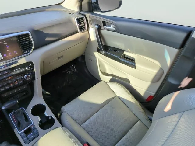 Used 2020 White Kia EX image 15