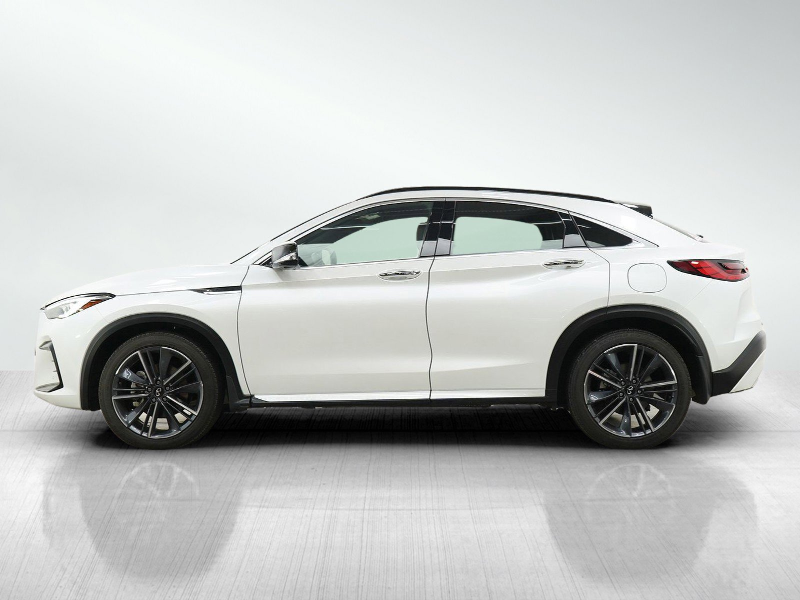 Used 2025 INFINITI QX55 Sensory with VIN 3PCAJ5LR9SF108243 for sale in Minneapolis, Minnesota