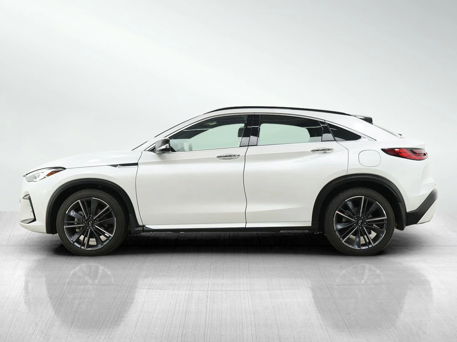 Used 2025 INFINITI QX55 Sensory with VIN 3PCAJ5LR9SF108243 for sale in Minneapolis, Minnesota